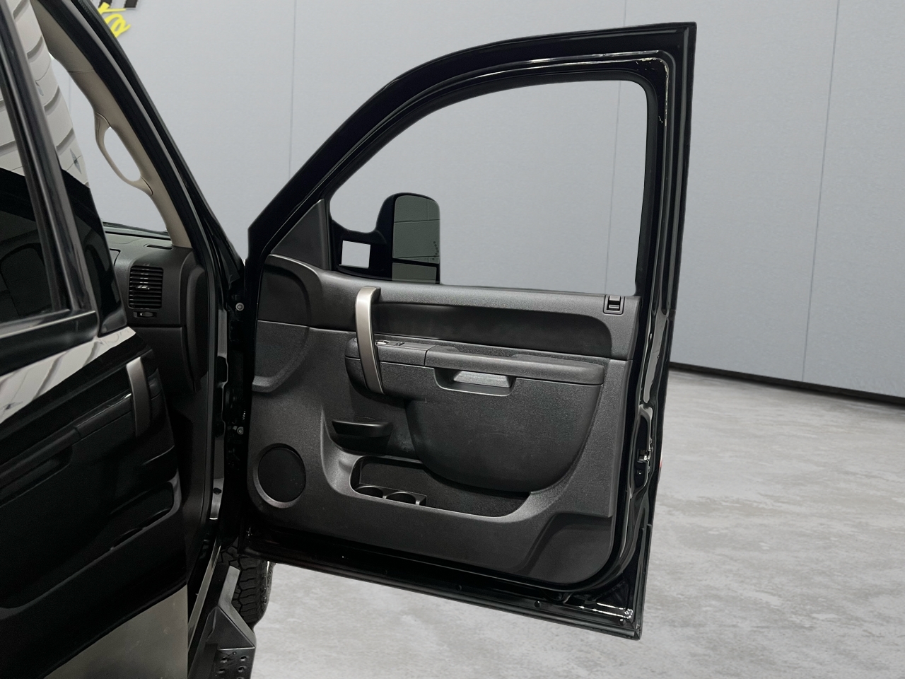 Chevrolet Silverado 2500HD LT Crew Cab 4WD 2013