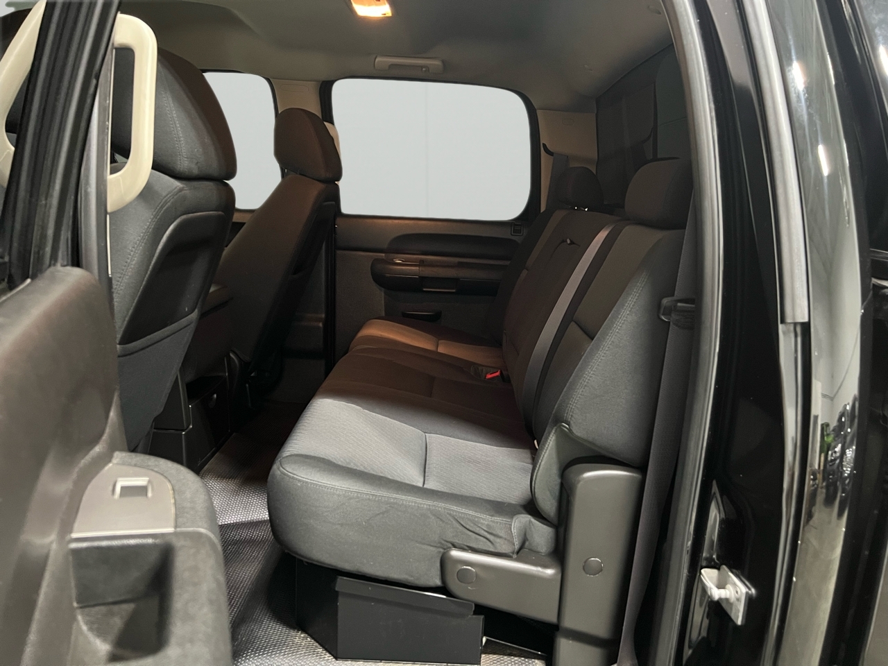 Chevrolet Silverado 2500HD LT Crew Cab 4WD 2013