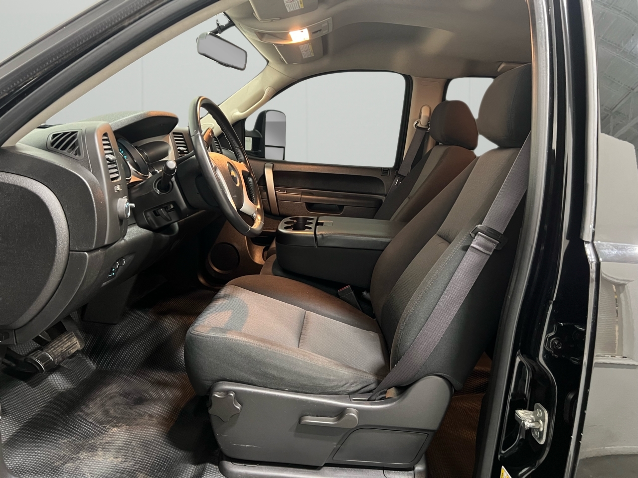 Chevrolet Silverado 2500HD LT Crew Cab 4WD 2013