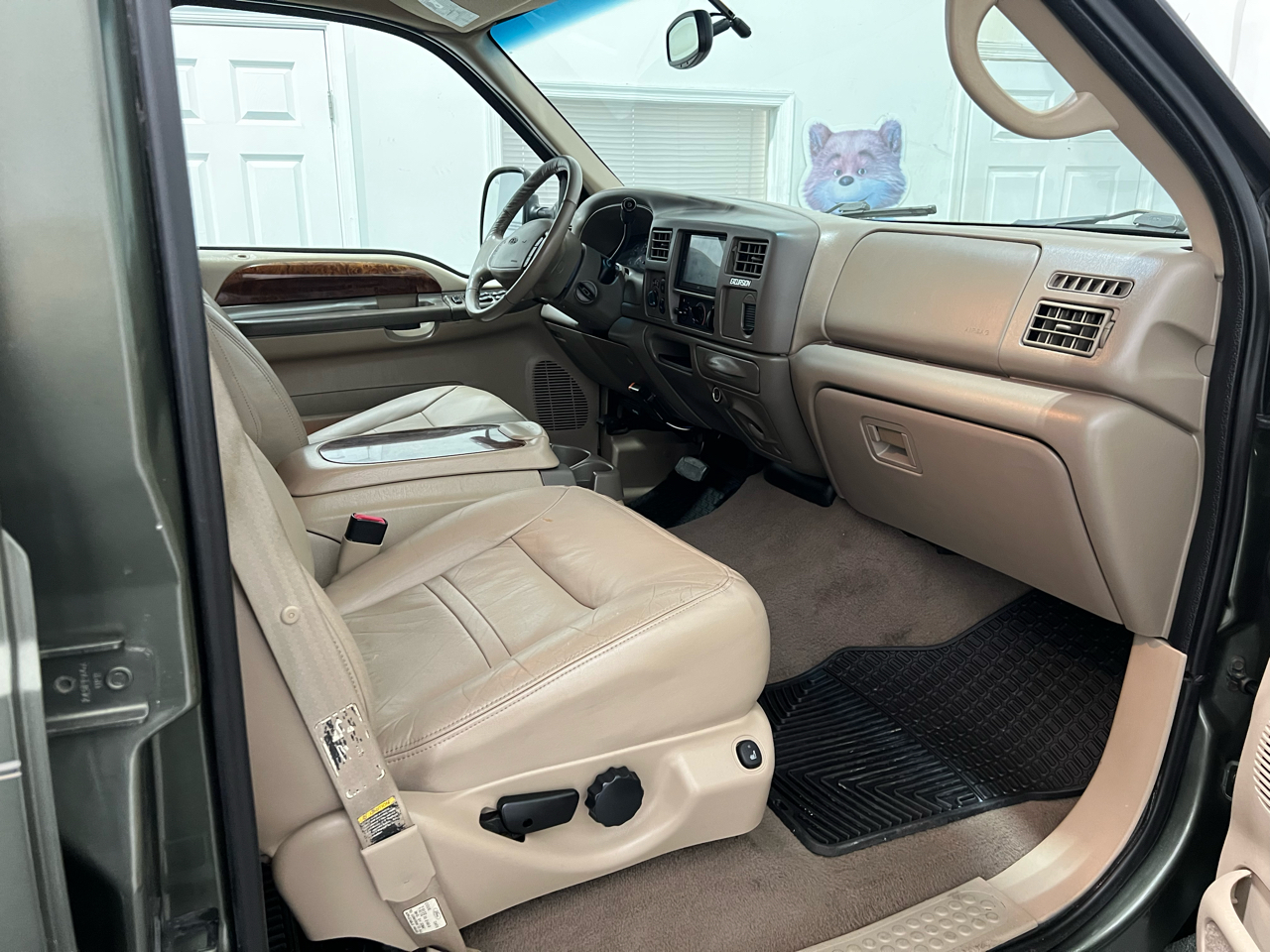 Ford Excursion Limited 4WD 2001