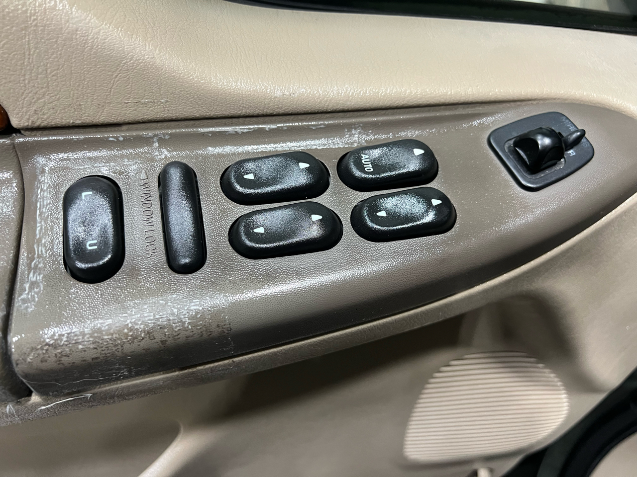 Ford Excursion Limited 4WD 2001