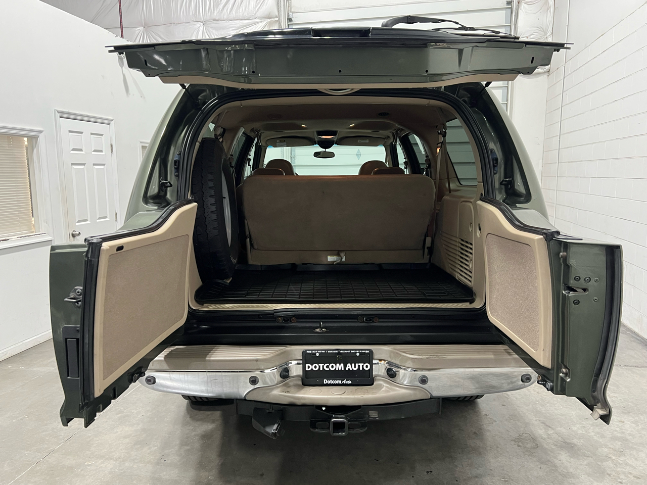 Ford Excursion Limited 4WD 2001