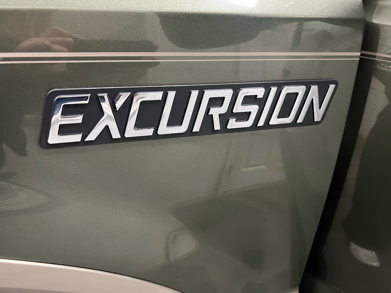 Ford Excursion Limited 4WD 2001