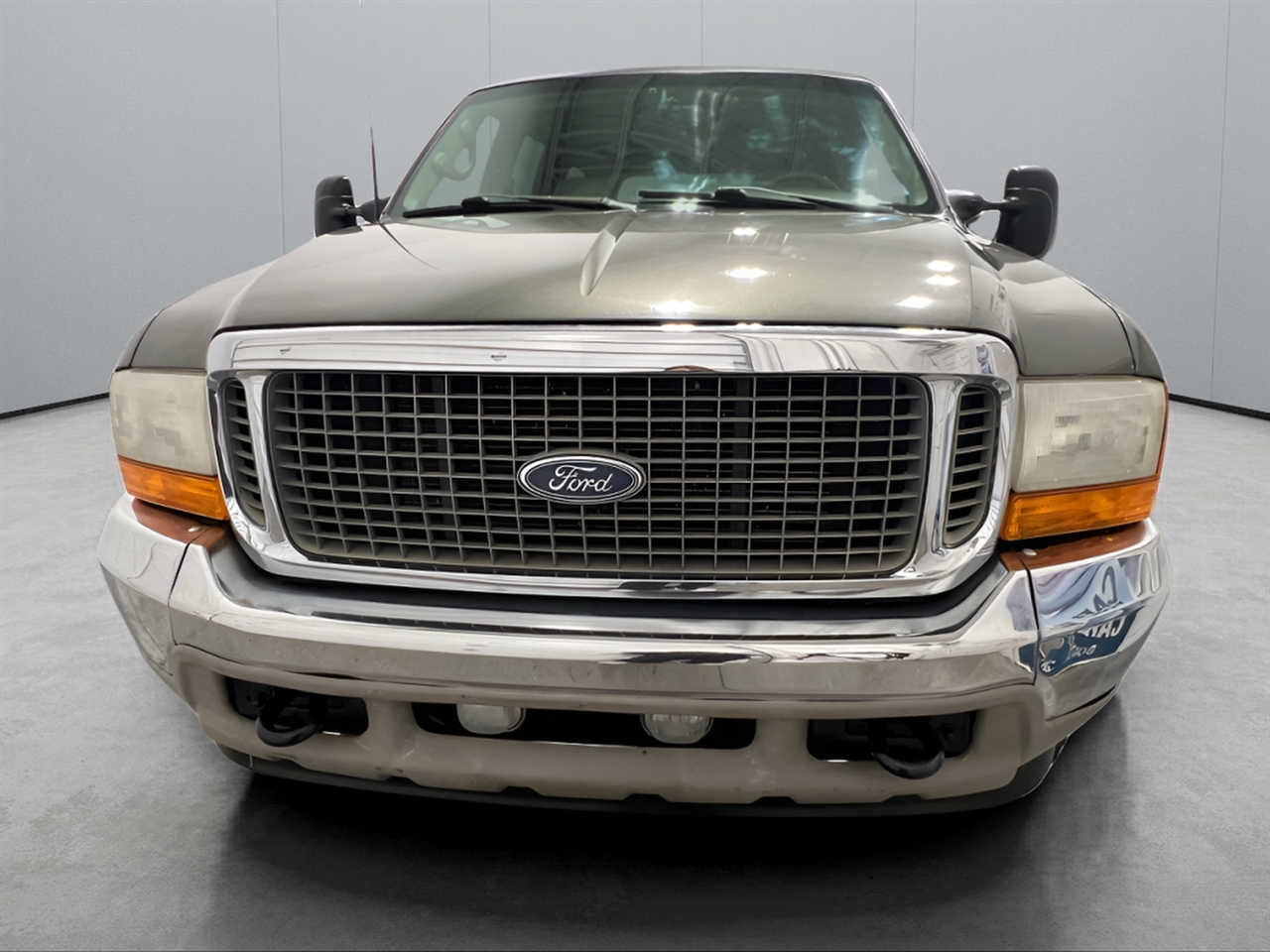 Ford Excursion Limited 4WD 2001