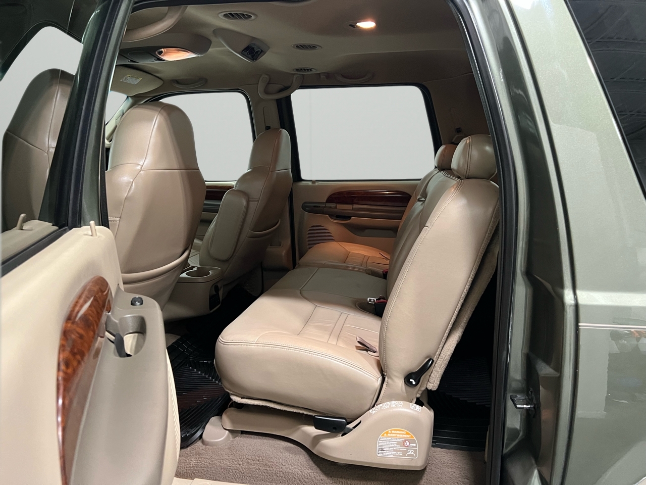 Ford Excursion Limited 4WD 2001