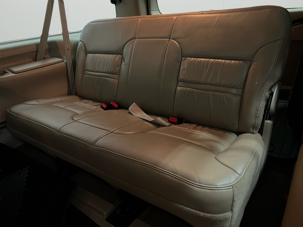 Ford Excursion Limited 4WD 2001