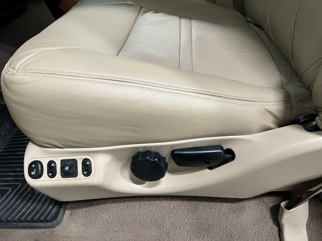 Ford Excursion Limited 4WD 2001