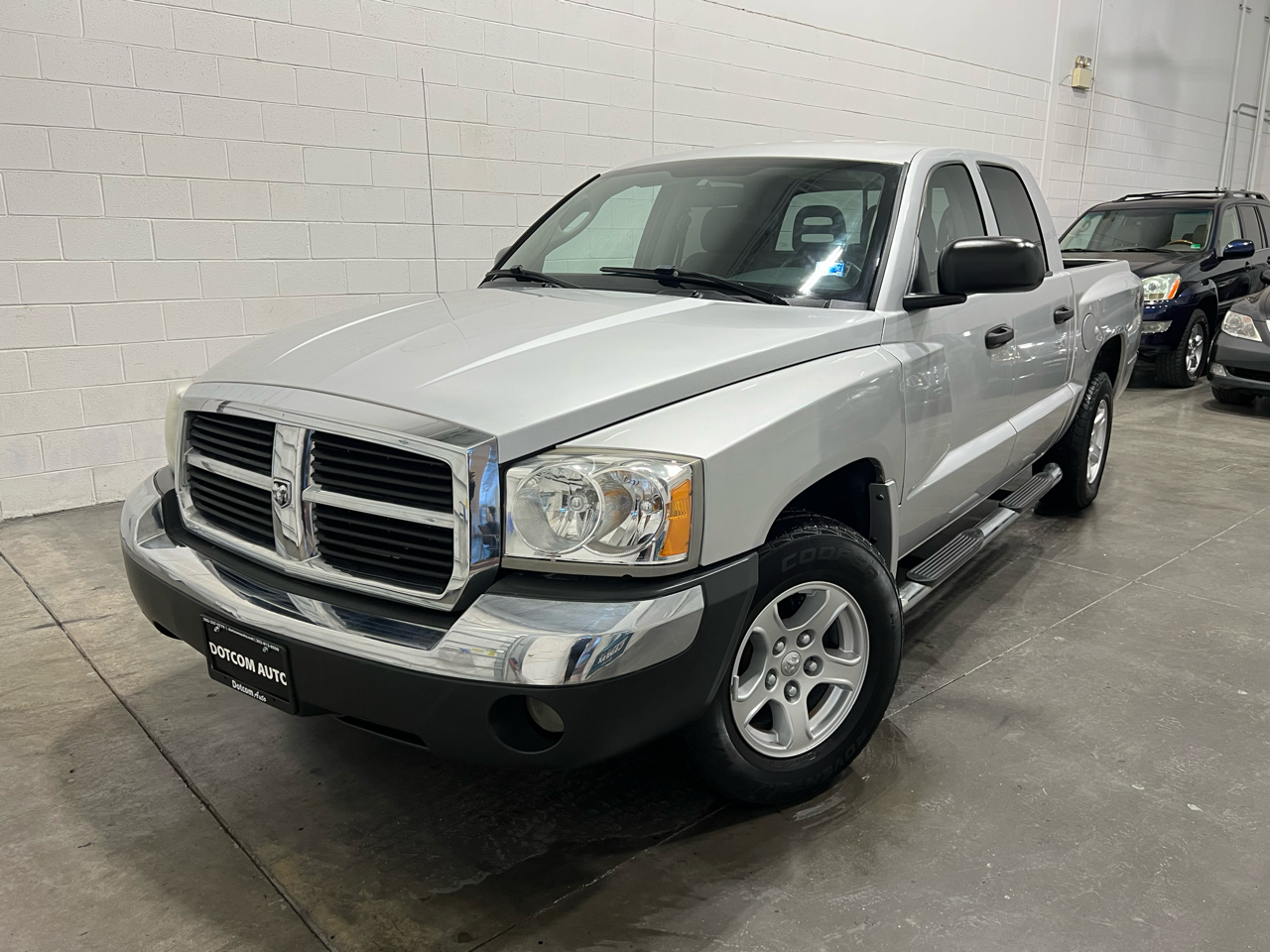 Dodge Dakota SLT Quad Cab 4WD 2005