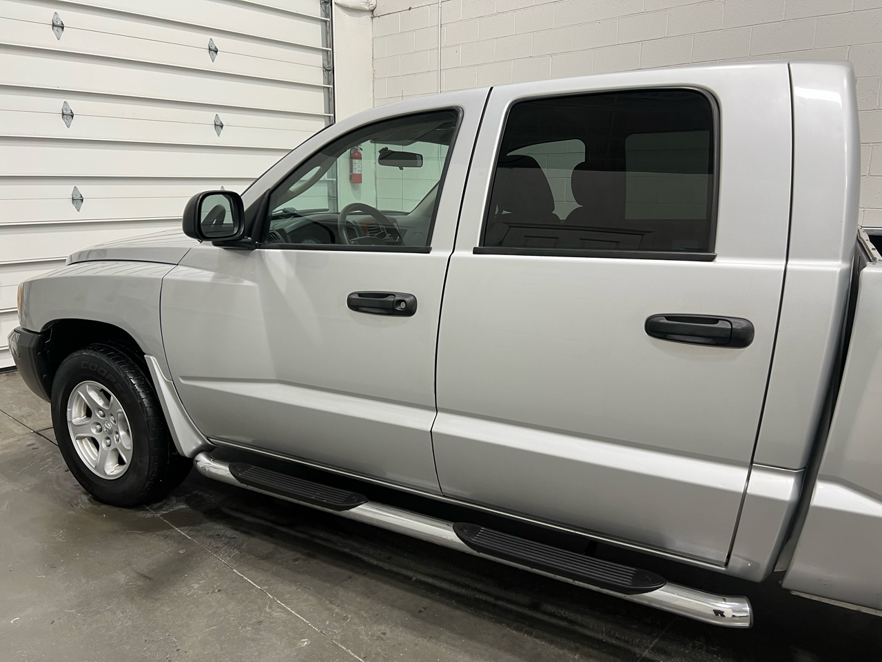 Dodge Dakota SLT Quad Cab 4WD 2005
