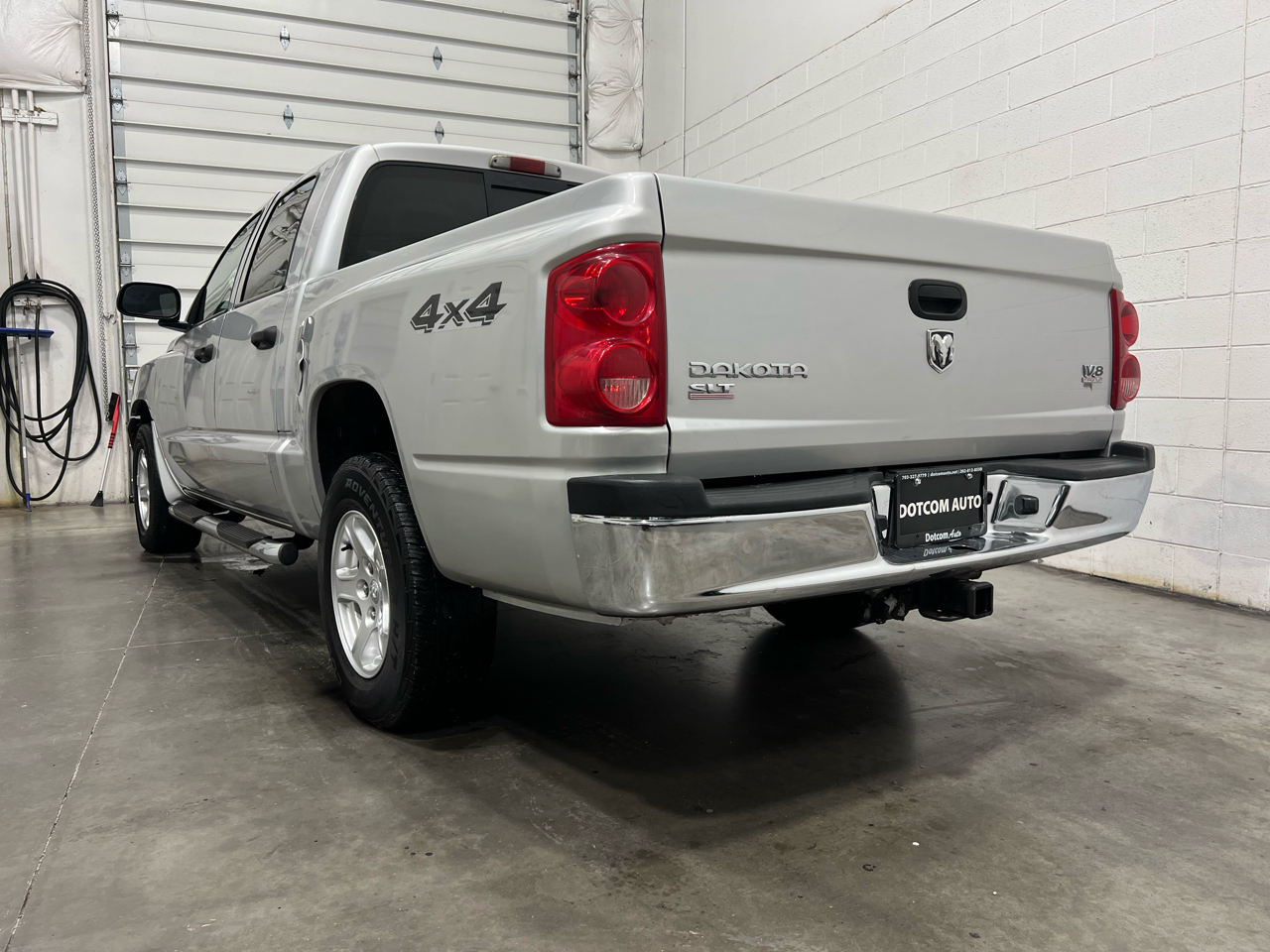 Dodge Dakota SLT Quad Cab 4WD 2005