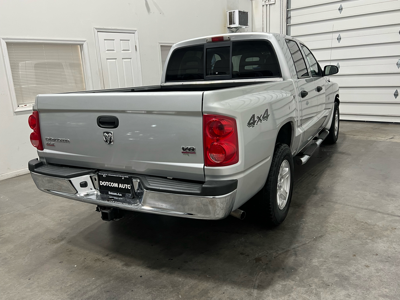 Dodge Dakota SLT Quad Cab 4WD 2005
