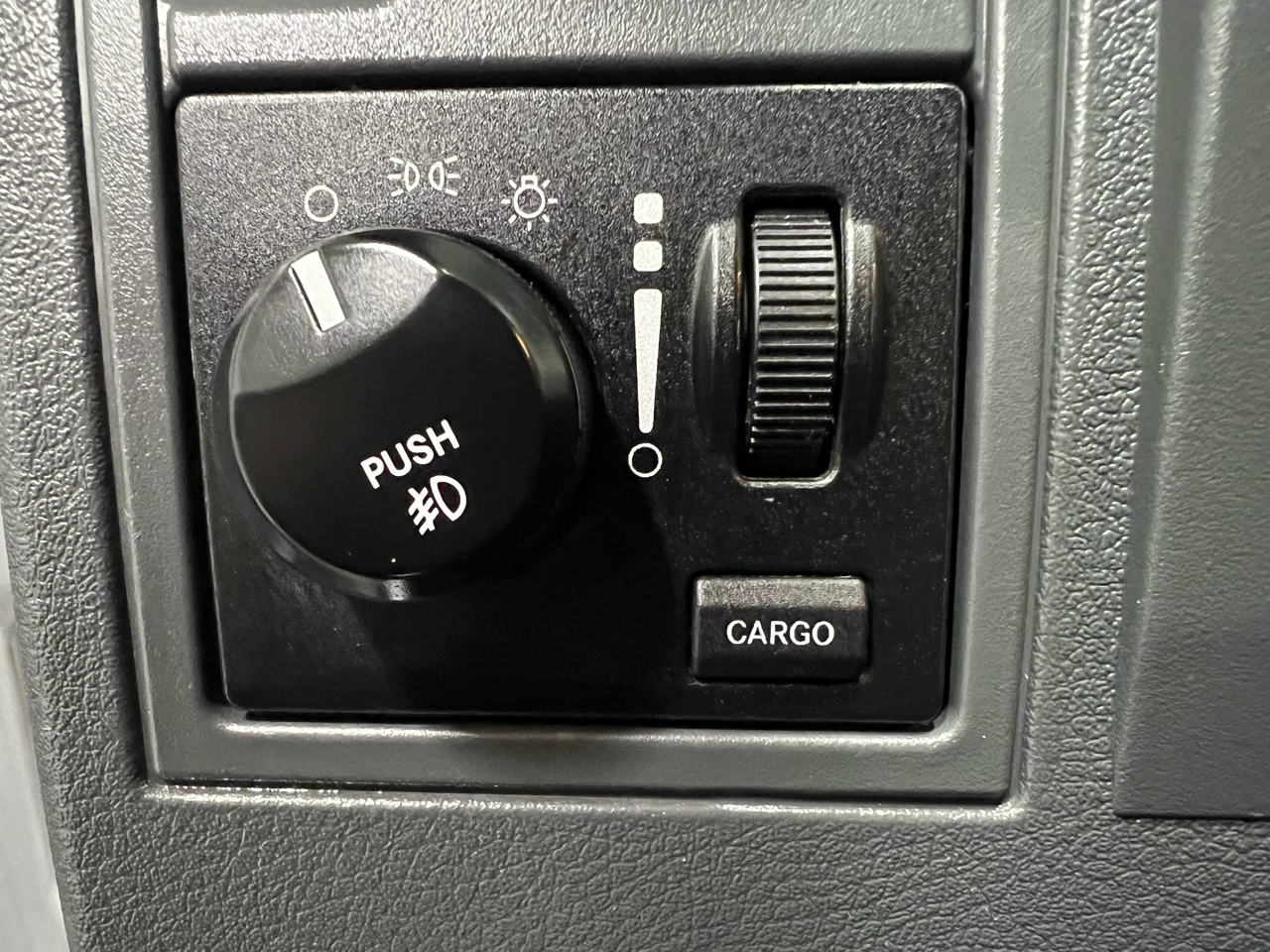 Dodge Dakota SLT Quad Cab 4WD 2005