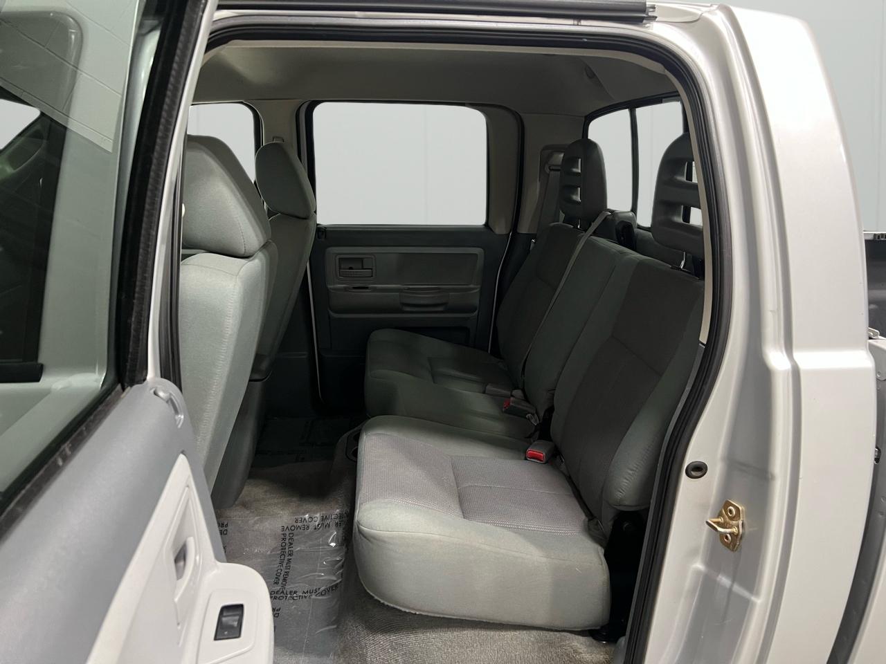 Dodge Dakota SLT Quad Cab 4WD 2005