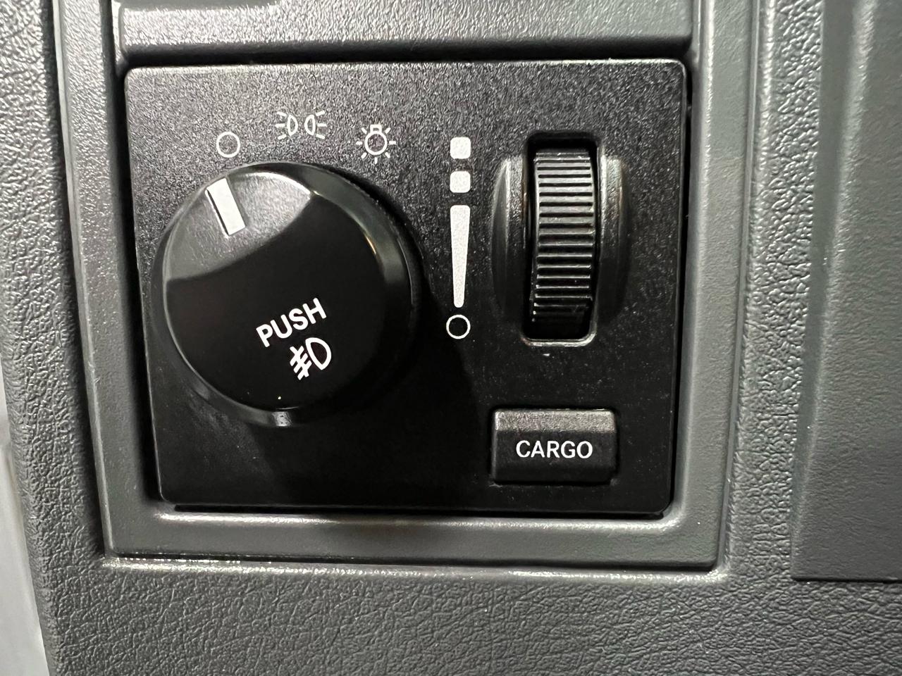 Dodge Dakota SLT Quad Cab 4WD 2005