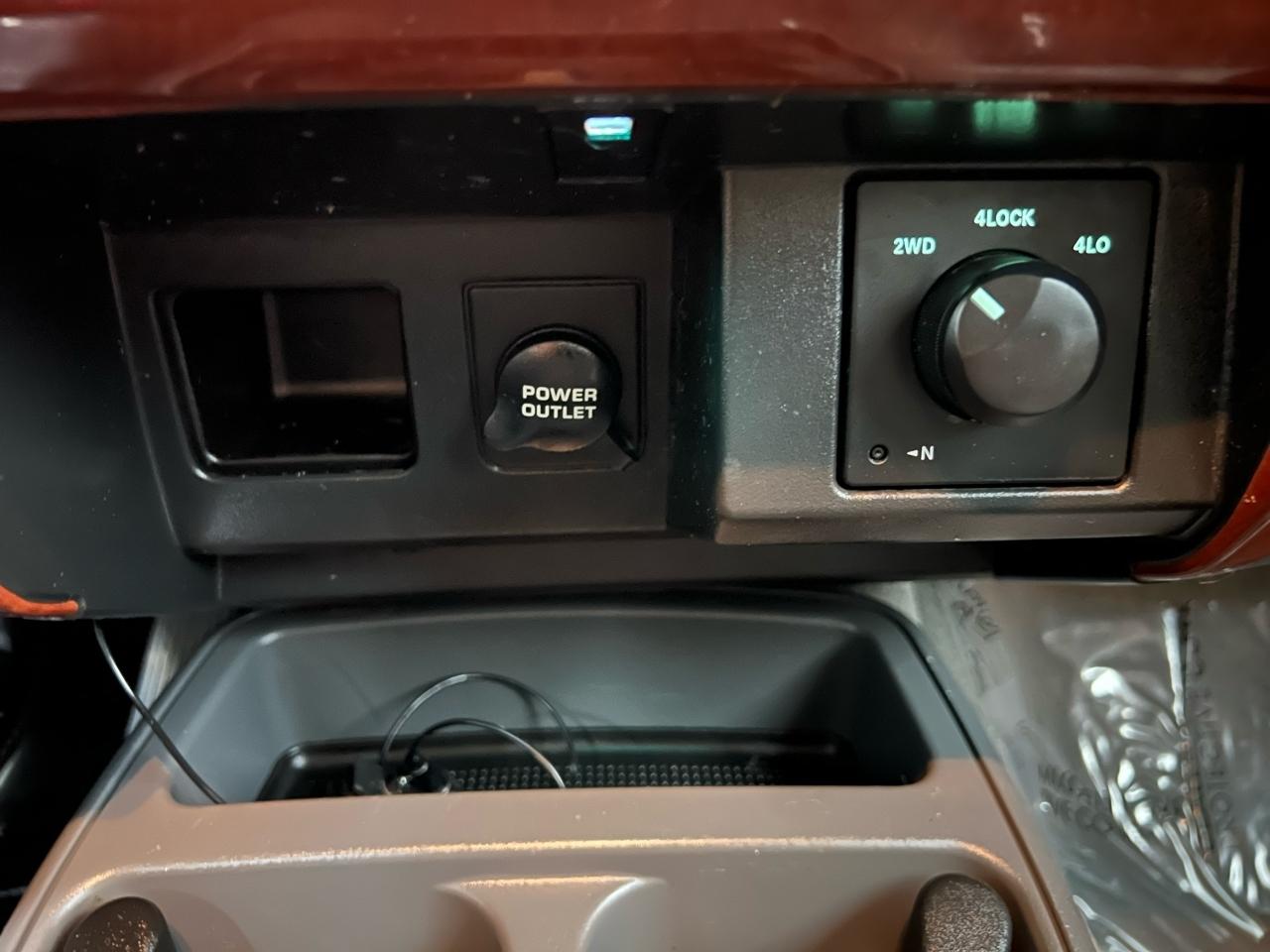 Dodge Dakota SLT Quad Cab 4WD 2005