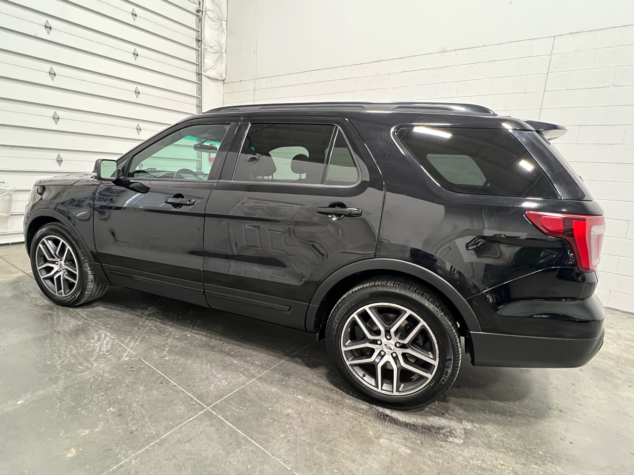 Ford Explorer Sport 4WD 2016