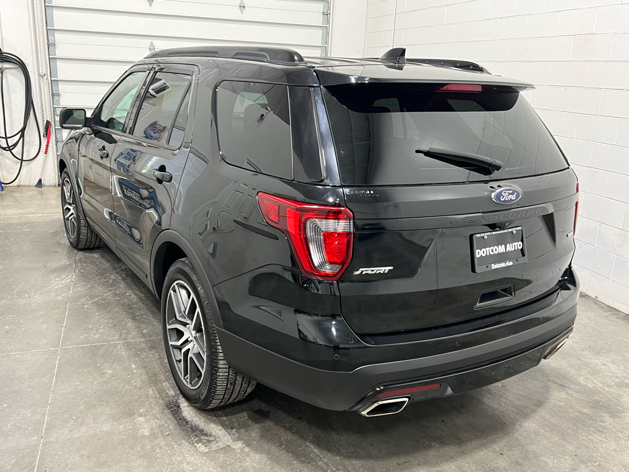 Ford Explorer Sport 4WD 2016