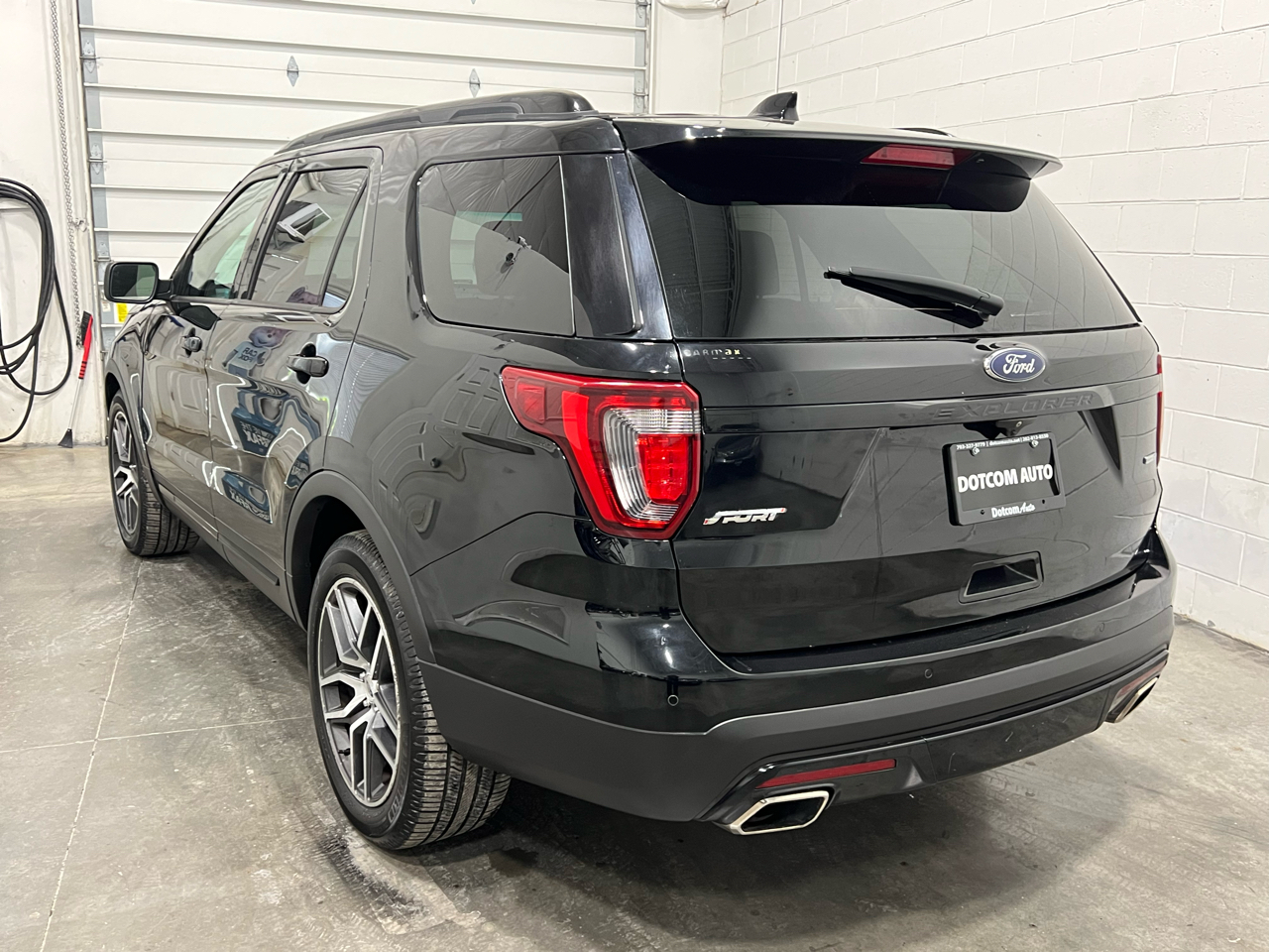 Ford Explorer Sport 4WD 2016