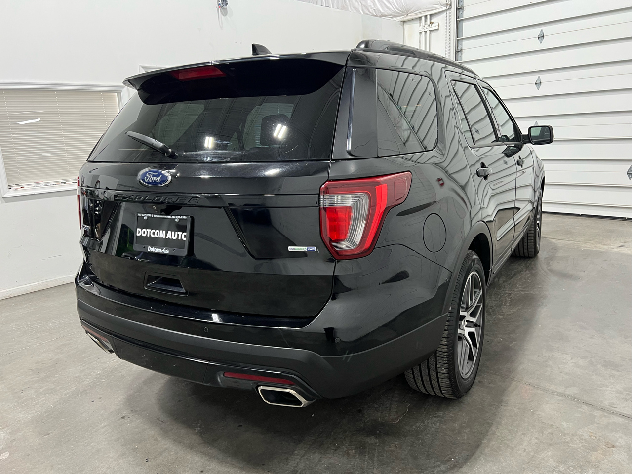 Ford Explorer Sport 4WD 2016