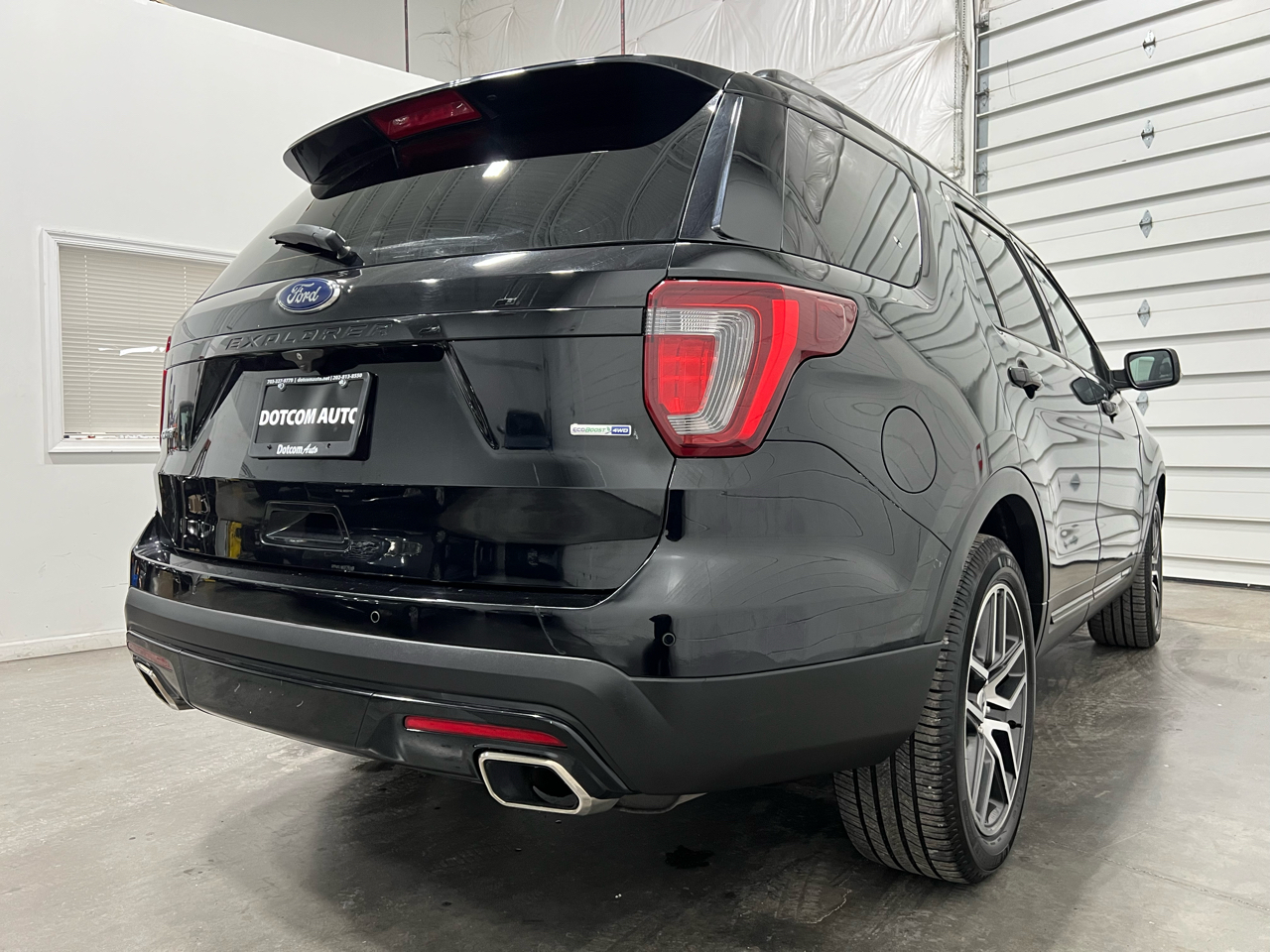 Ford Explorer Sport 4WD 2016