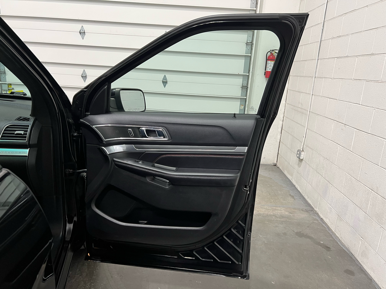 Ford Explorer Sport 4WD 2016