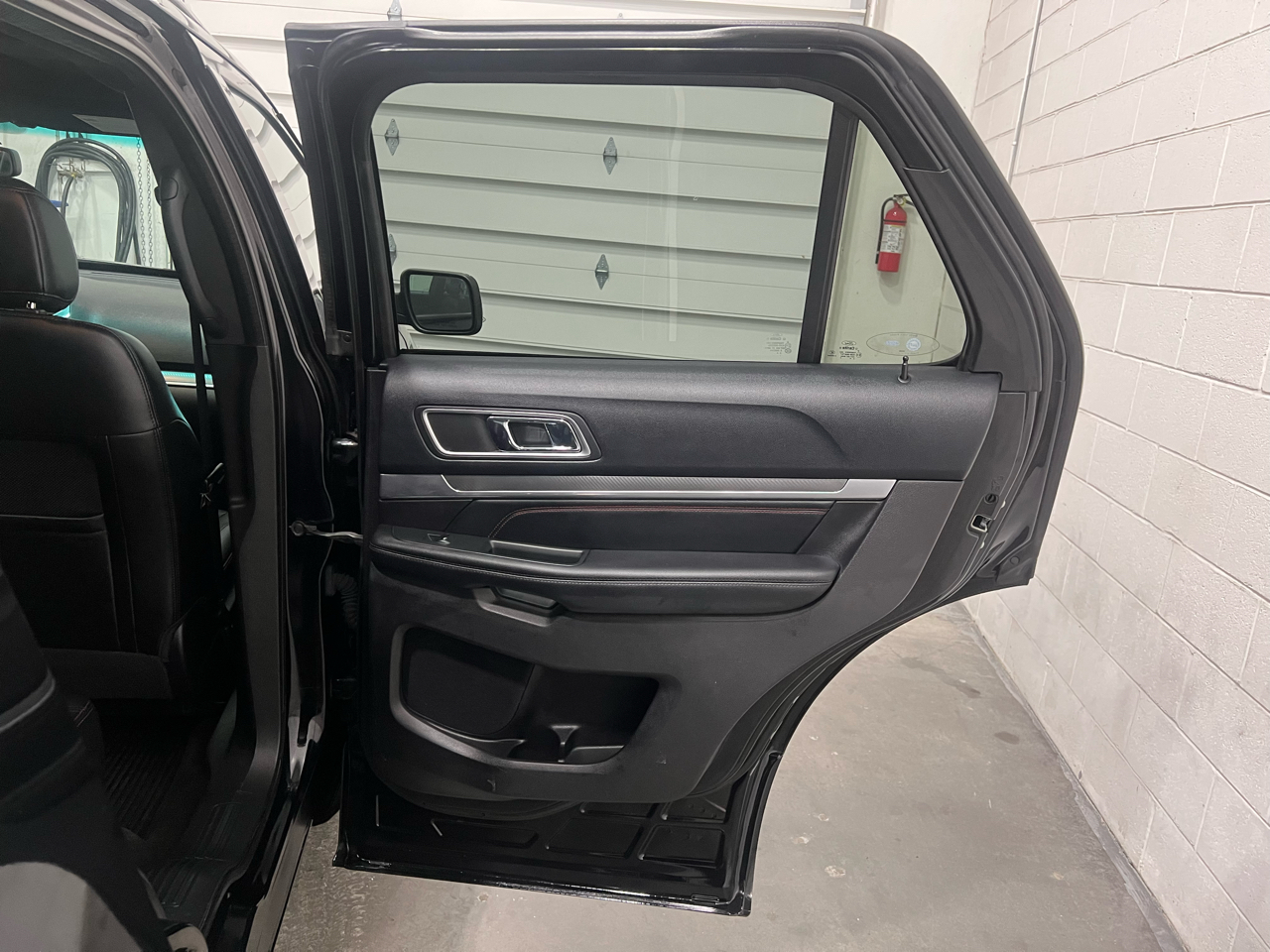 Ford Explorer Sport 4WD 2016