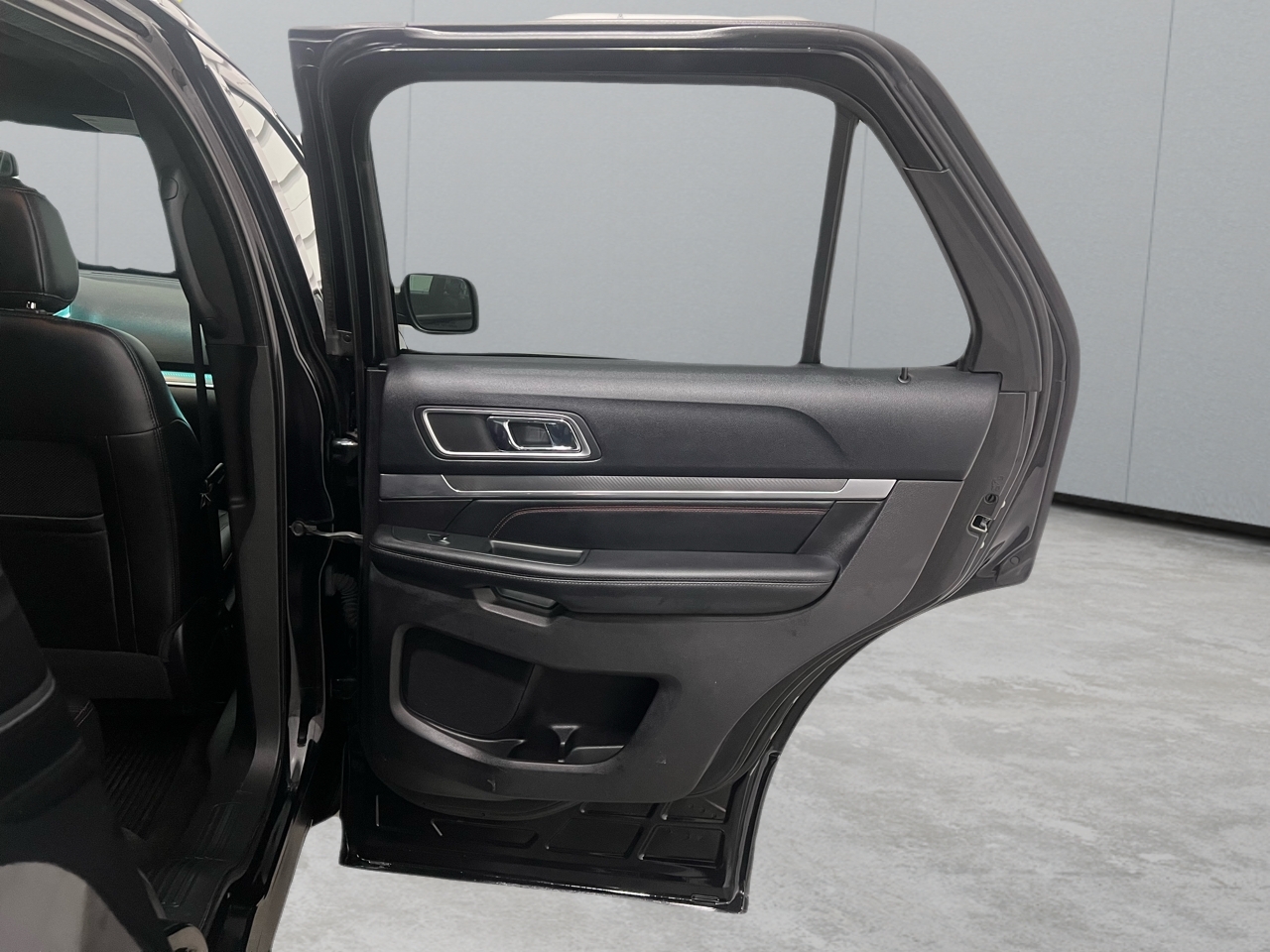 Ford Explorer Sport 4WD 2016