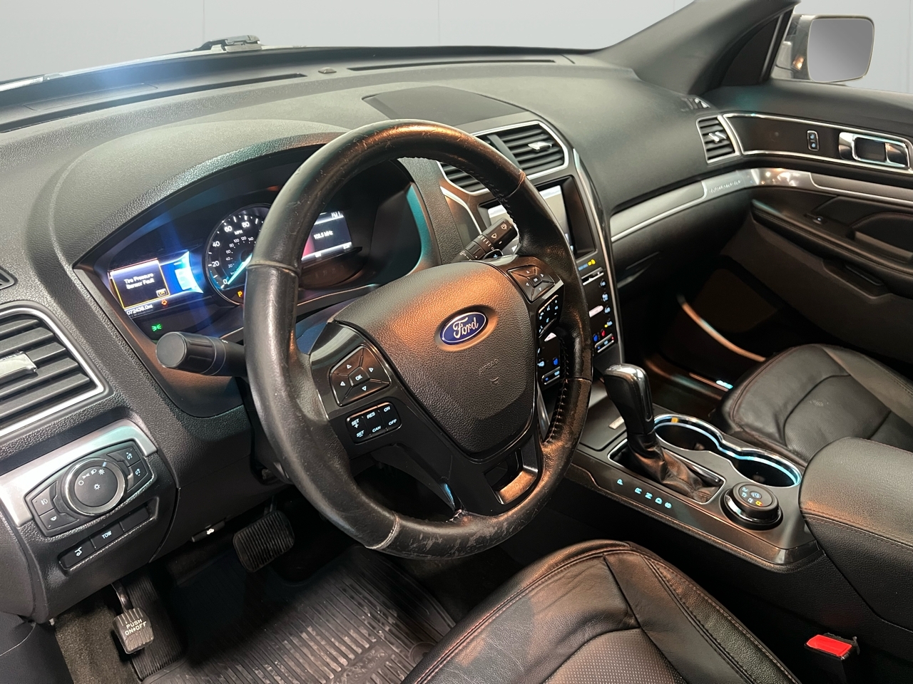 Ford Explorer Sport 4WD 2016