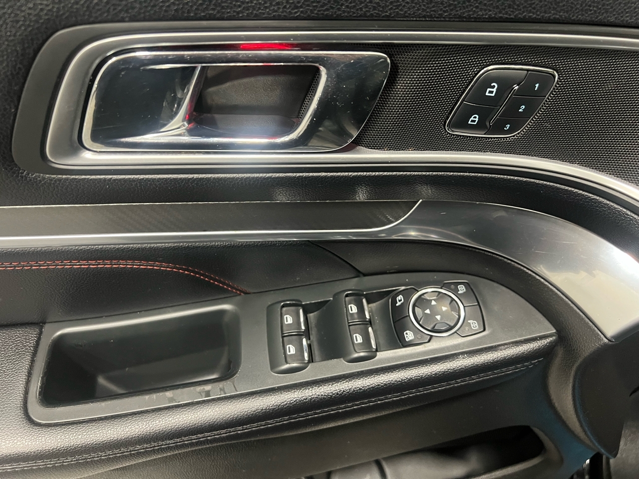 Ford Explorer Sport 4WD 2016