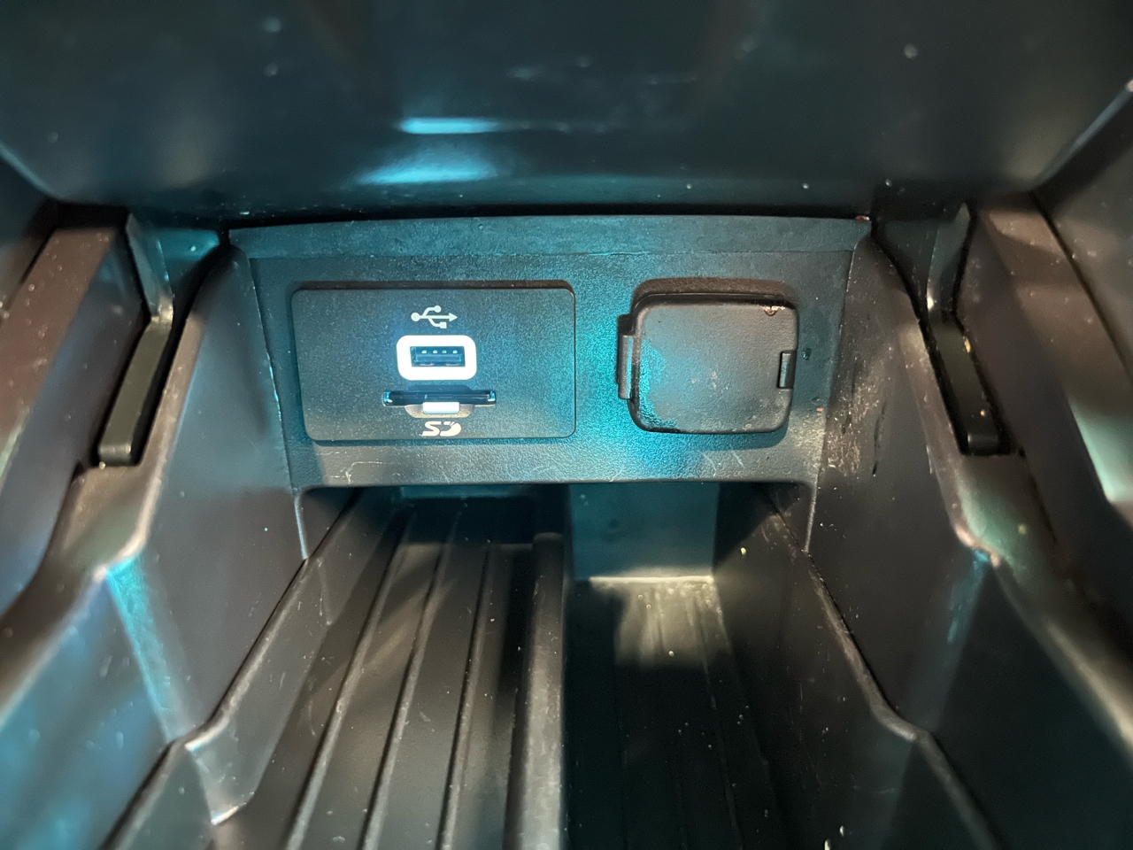 Ford Explorer Sport 4WD 2016