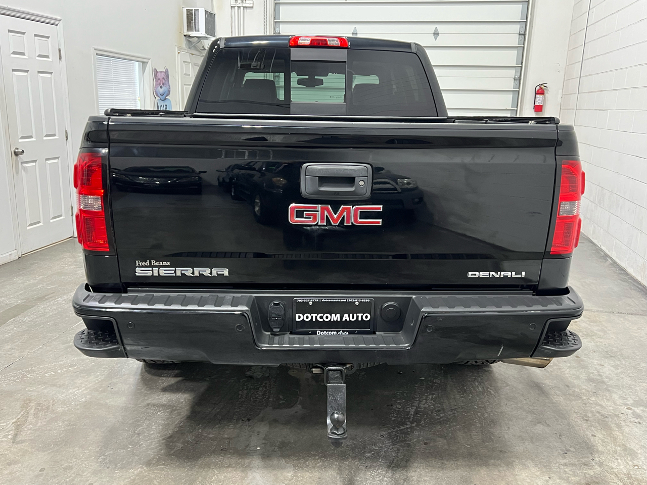 GMC Sierra 1500 Denali Crew Cab 4WD 2014