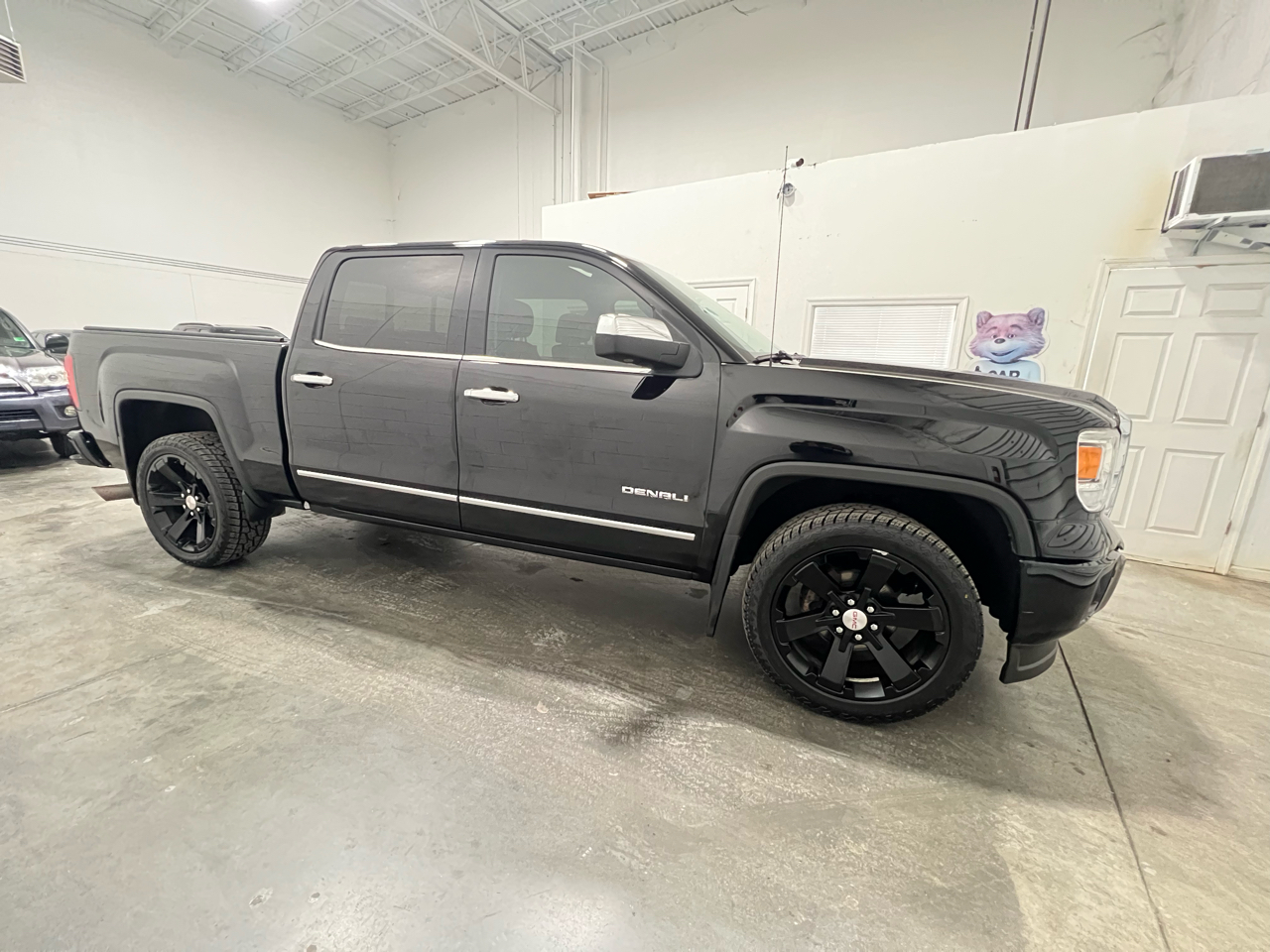 GMC Sierra 1500 Denali Crew Cab 4WD 2014