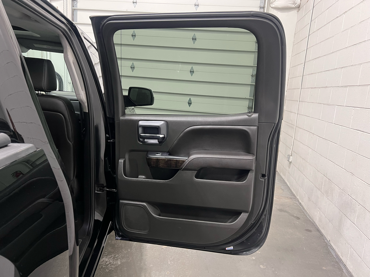 GMC Sierra 1500 Denali Crew Cab 4WD 2014