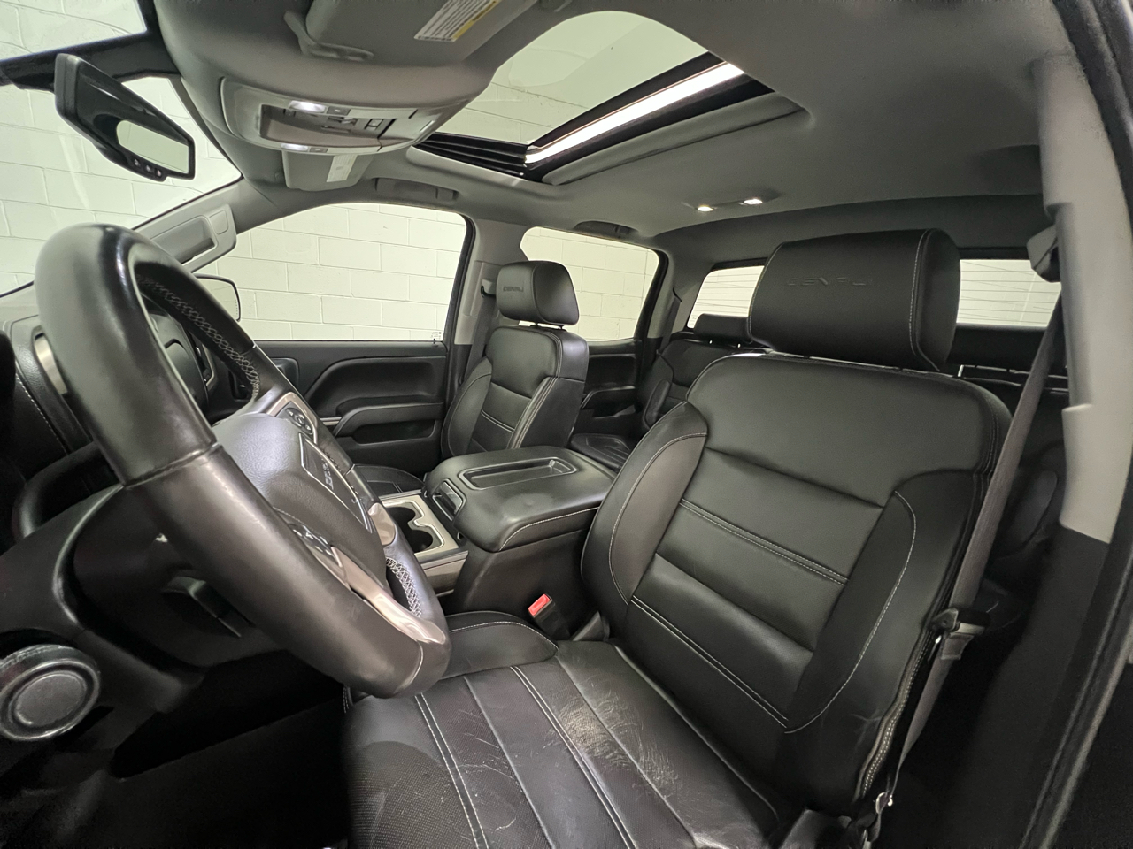 GMC Sierra 1500 Denali Crew Cab 4WD 2014