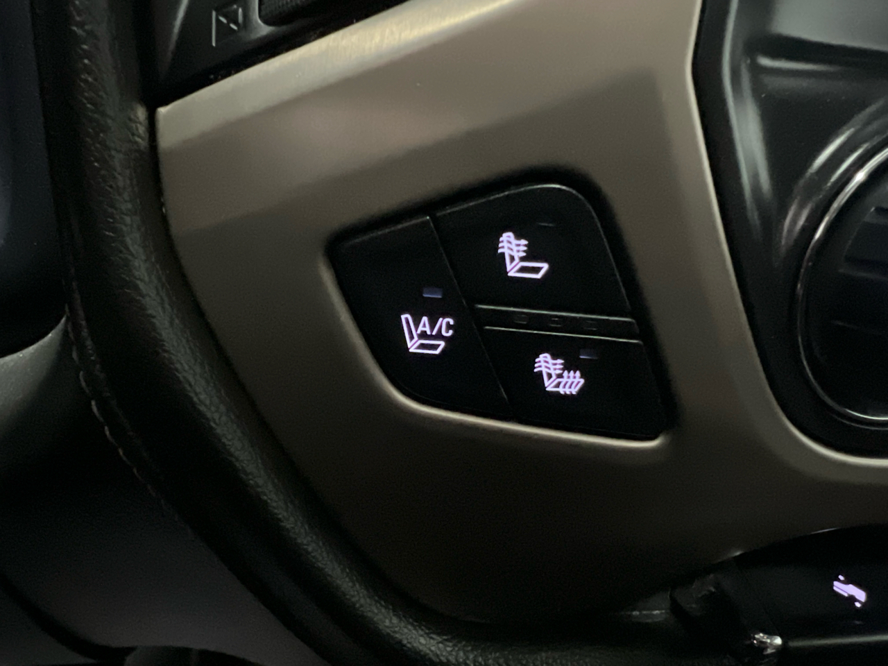 GMC Sierra 1500 Denali Crew Cab 4WD 2014