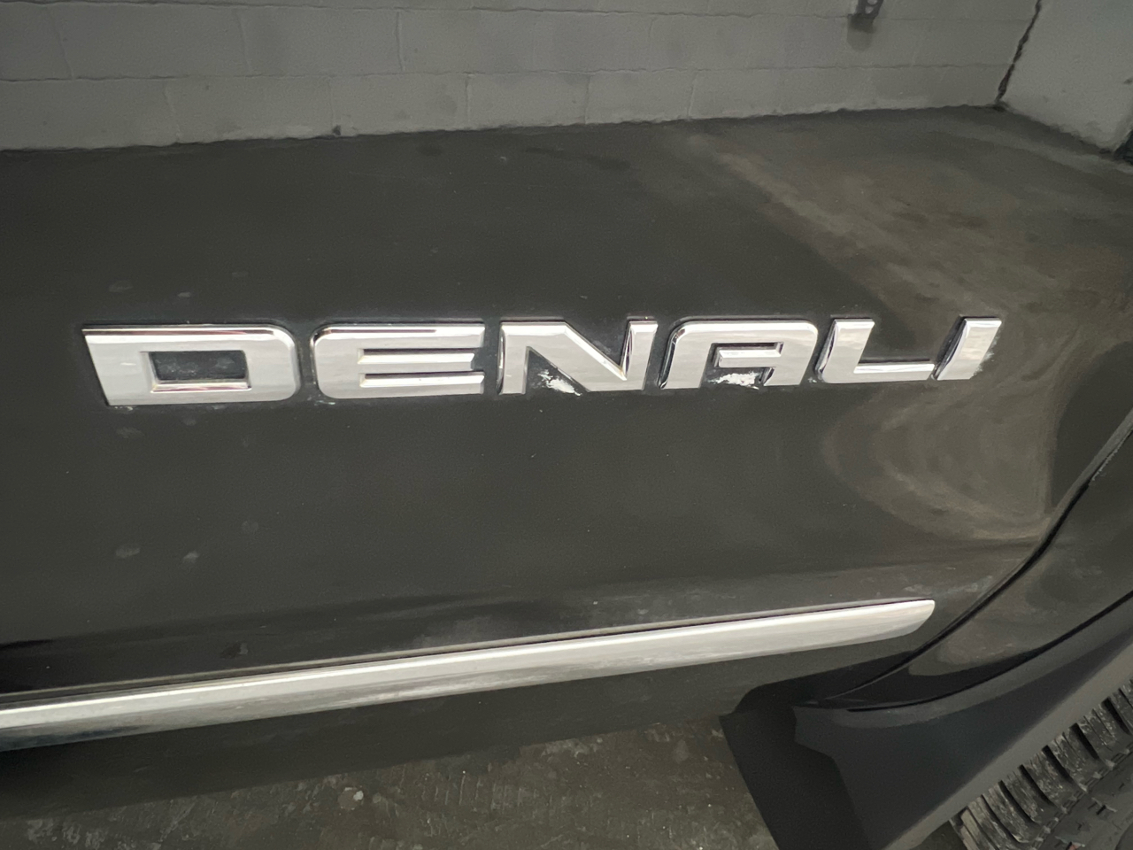 GMC Sierra 1500 Denali Crew Cab 4WD 2014