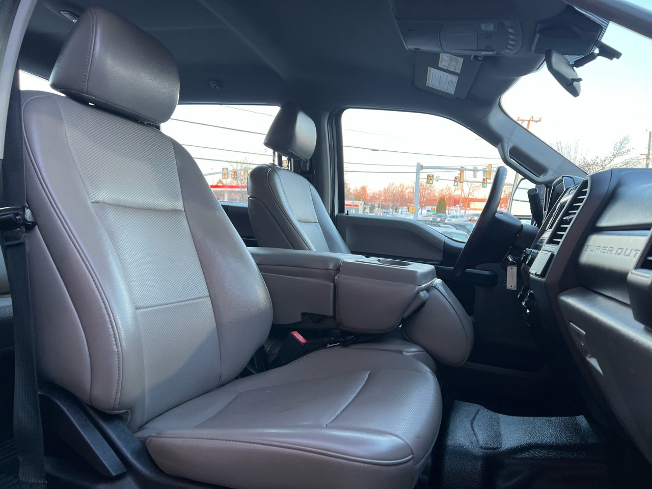 Ford F-250 SD XL Crew Cab 4WD 2021