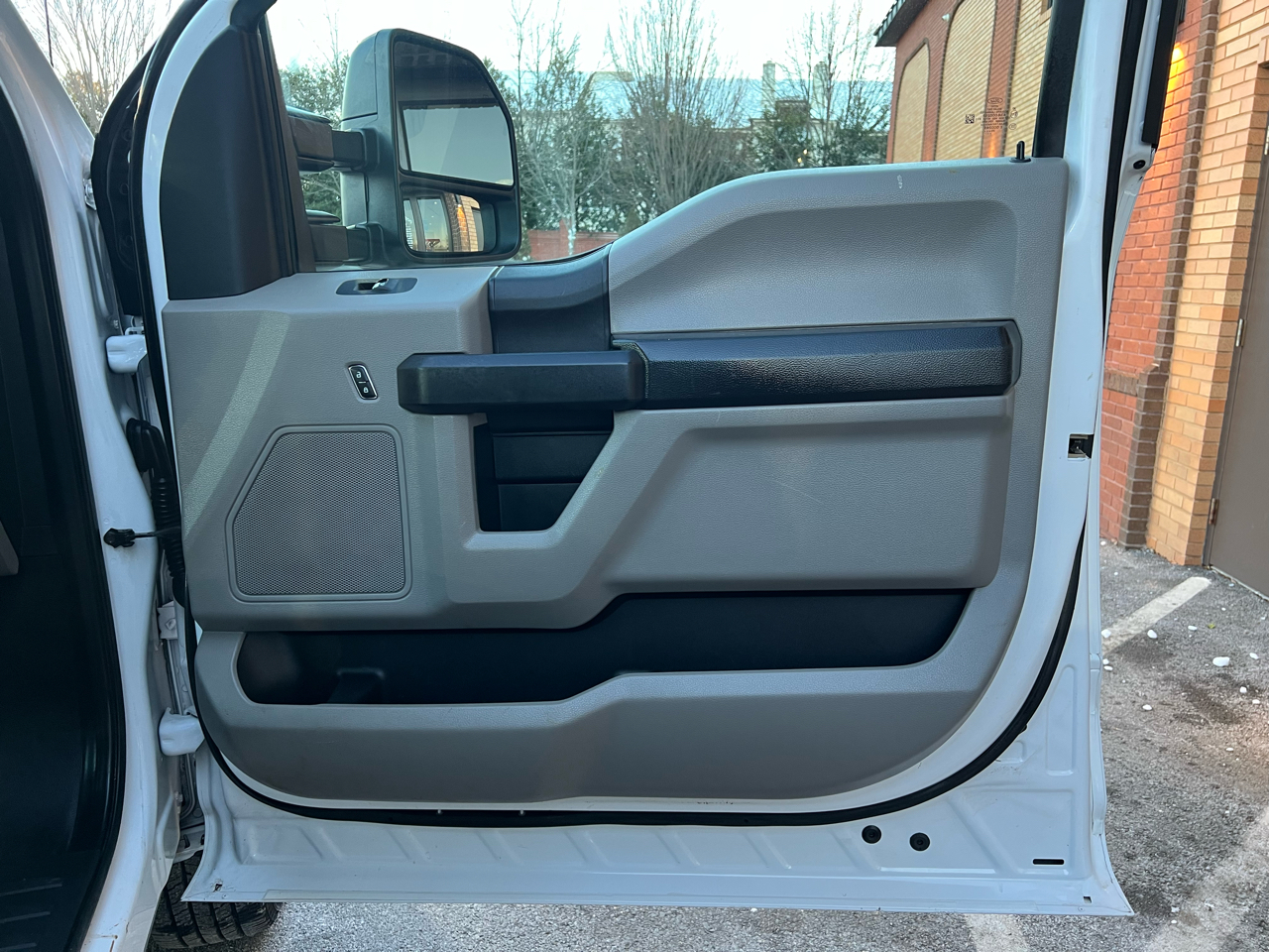 Ford F-250 SD XL Crew Cab 4WD 2021