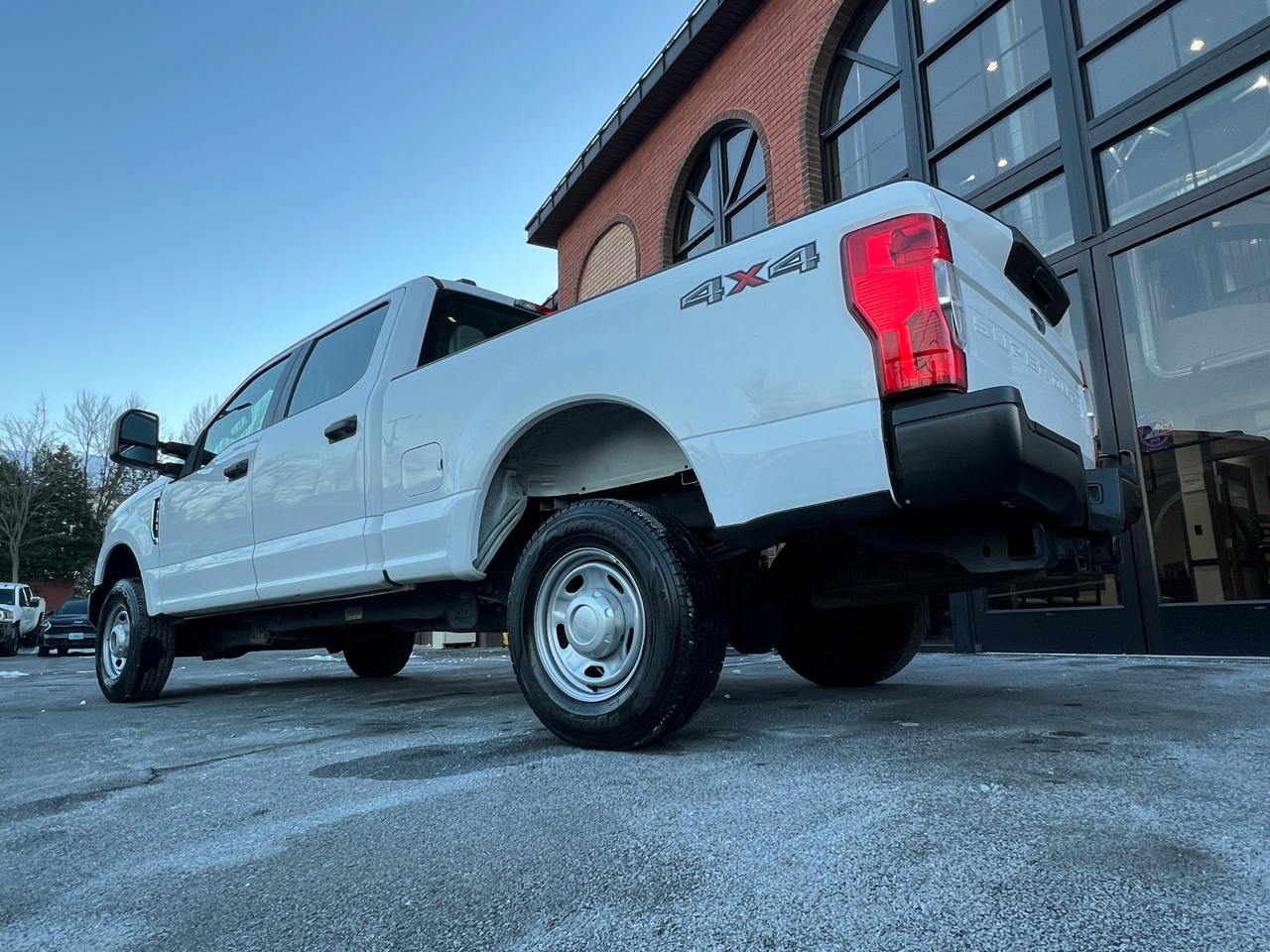 Ford F-250 SD XL Crew Cab 4WD 2021
