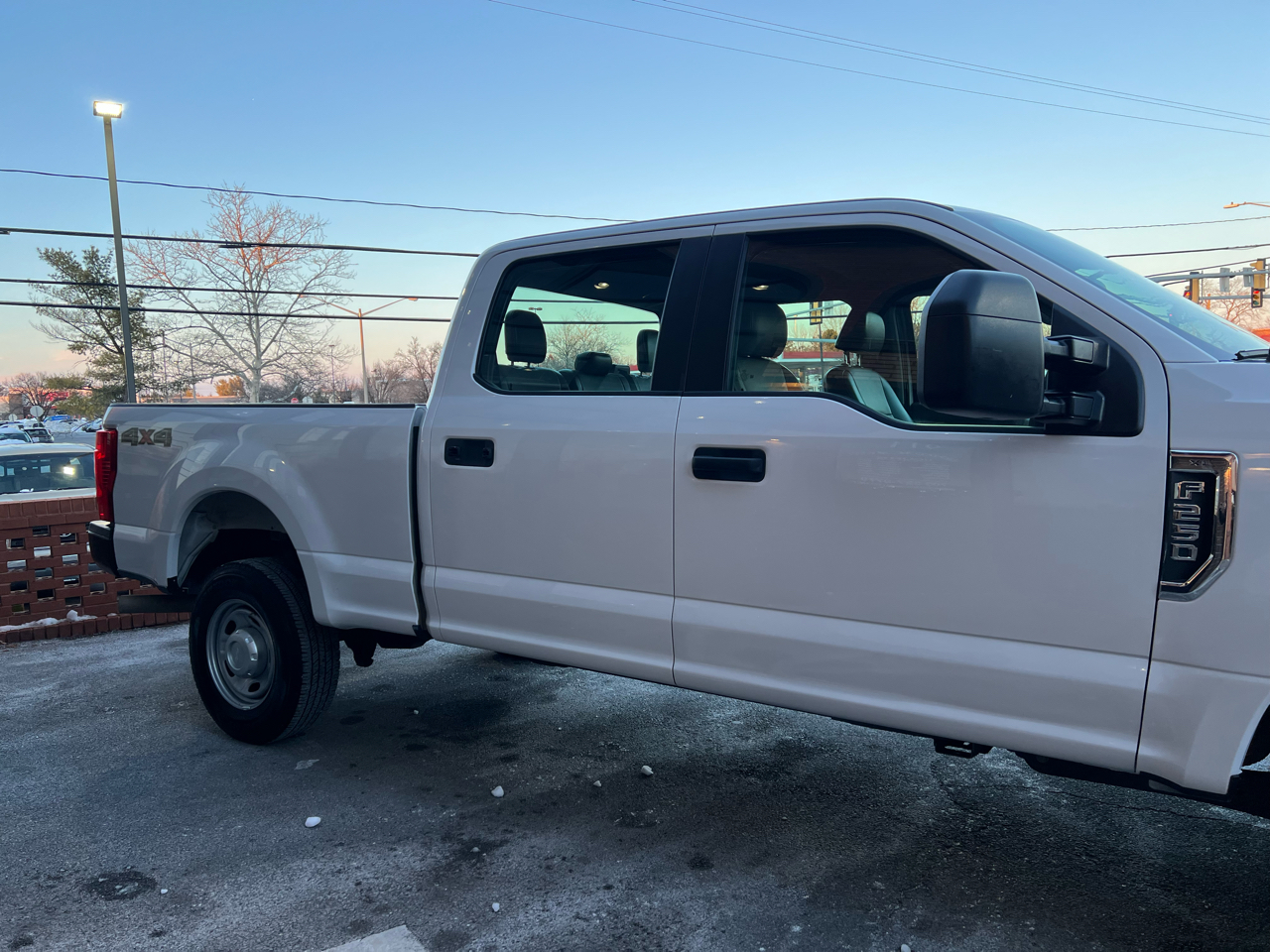 Ford F-250 SD XL Crew Cab 4WD 2021