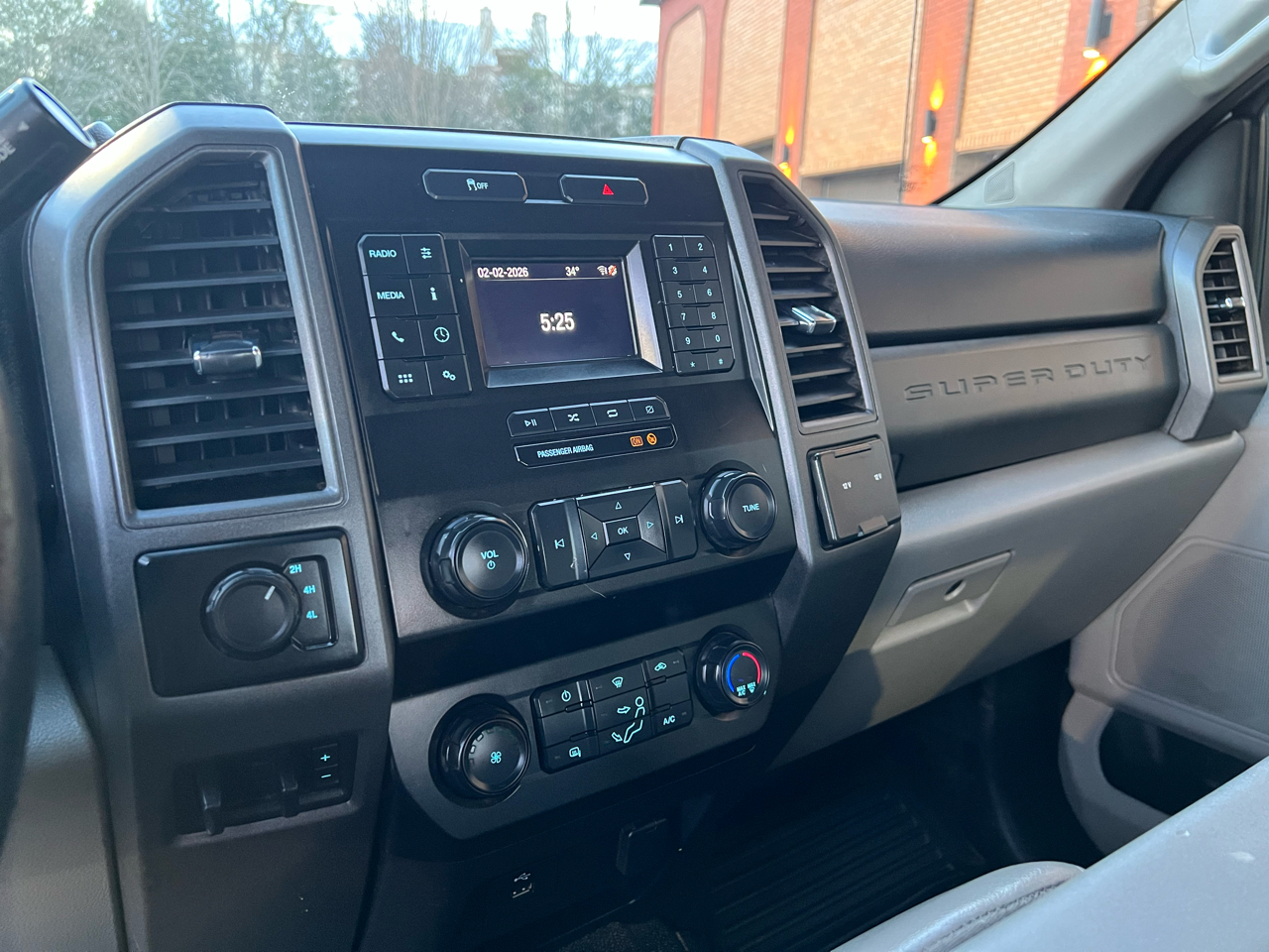 Ford F-250 SD XL Crew Cab 4WD 2021