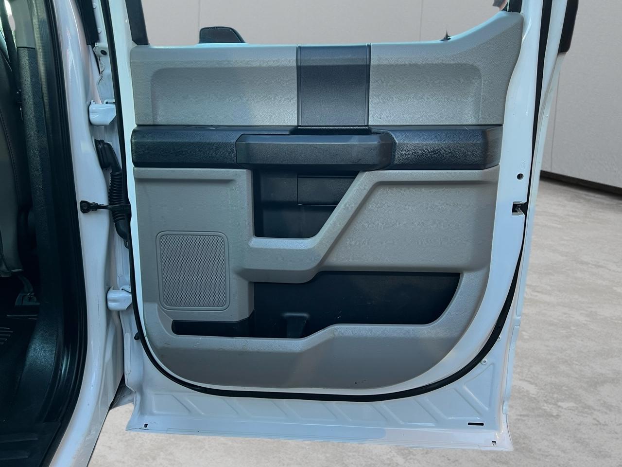 Ford F-250 SD XL Crew Cab 4WD 2021