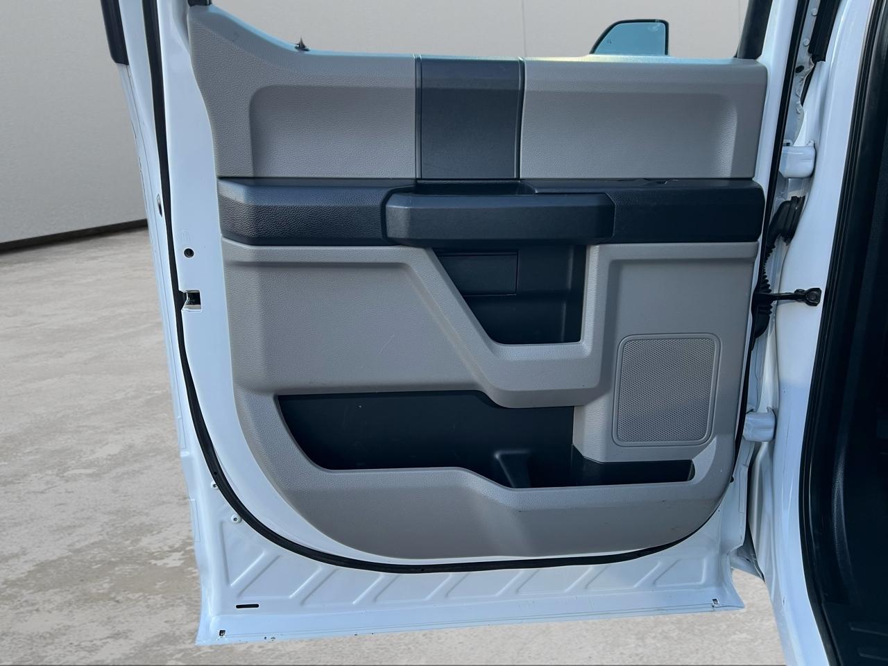 Ford F-250 SD XL Crew Cab 4WD 2021