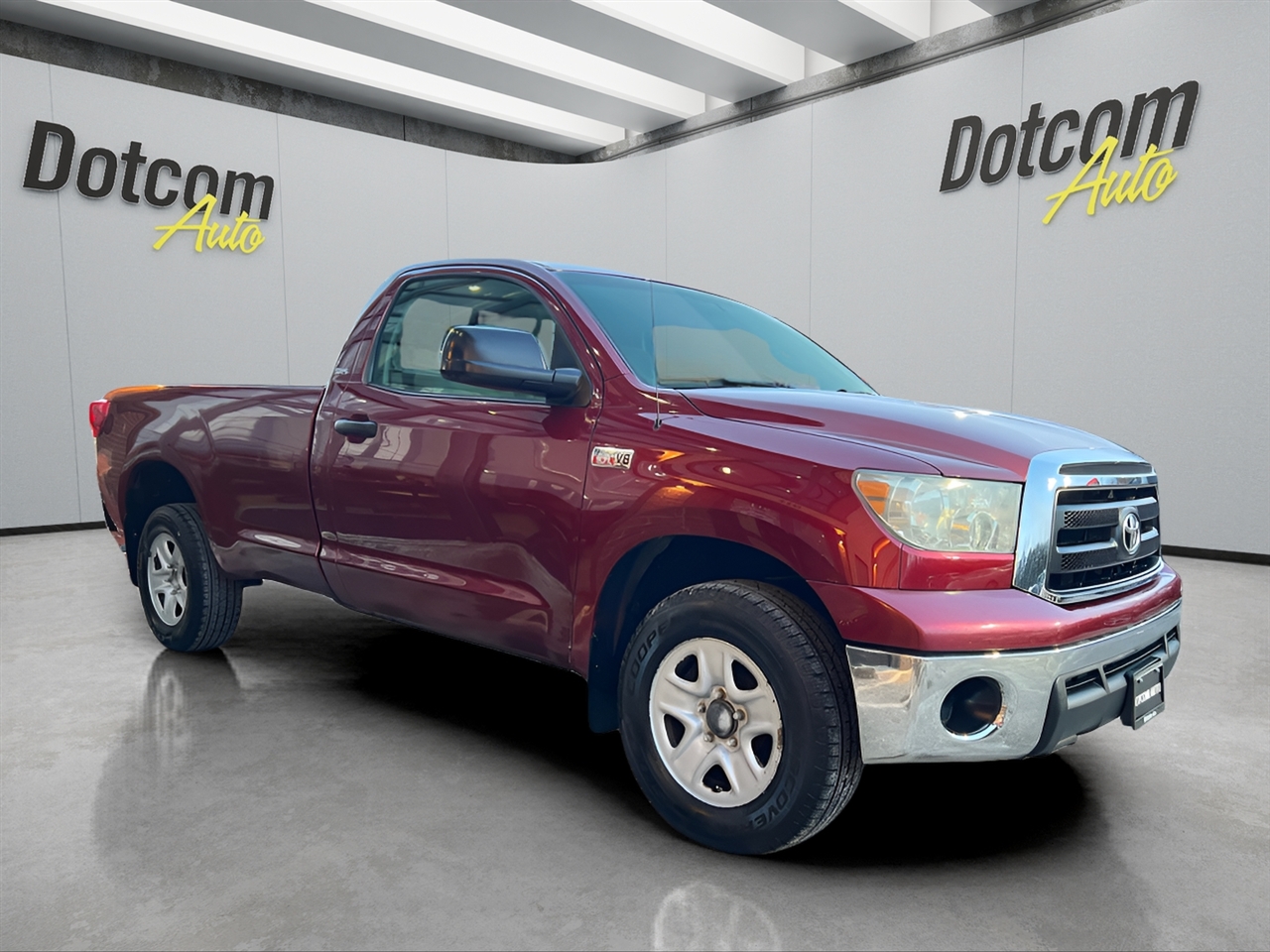 Toyota Tundra Tundra-Grade 5.7L Long Bed 4WD 2010