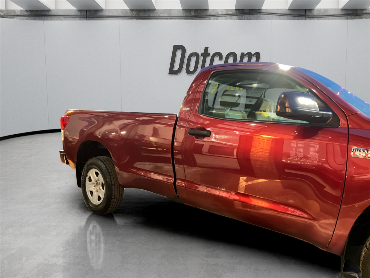 Toyota Tundra Tundra-Grade 5.7L Long Bed 4WD 2010