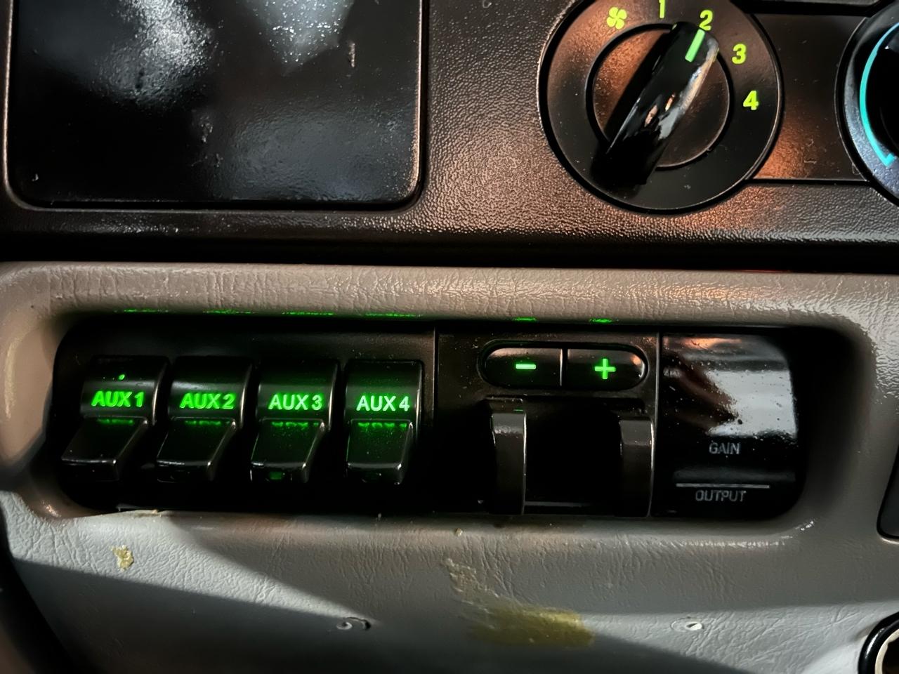 Ford F-350 SD XLT SuperCab Long Bed 4WD 2006