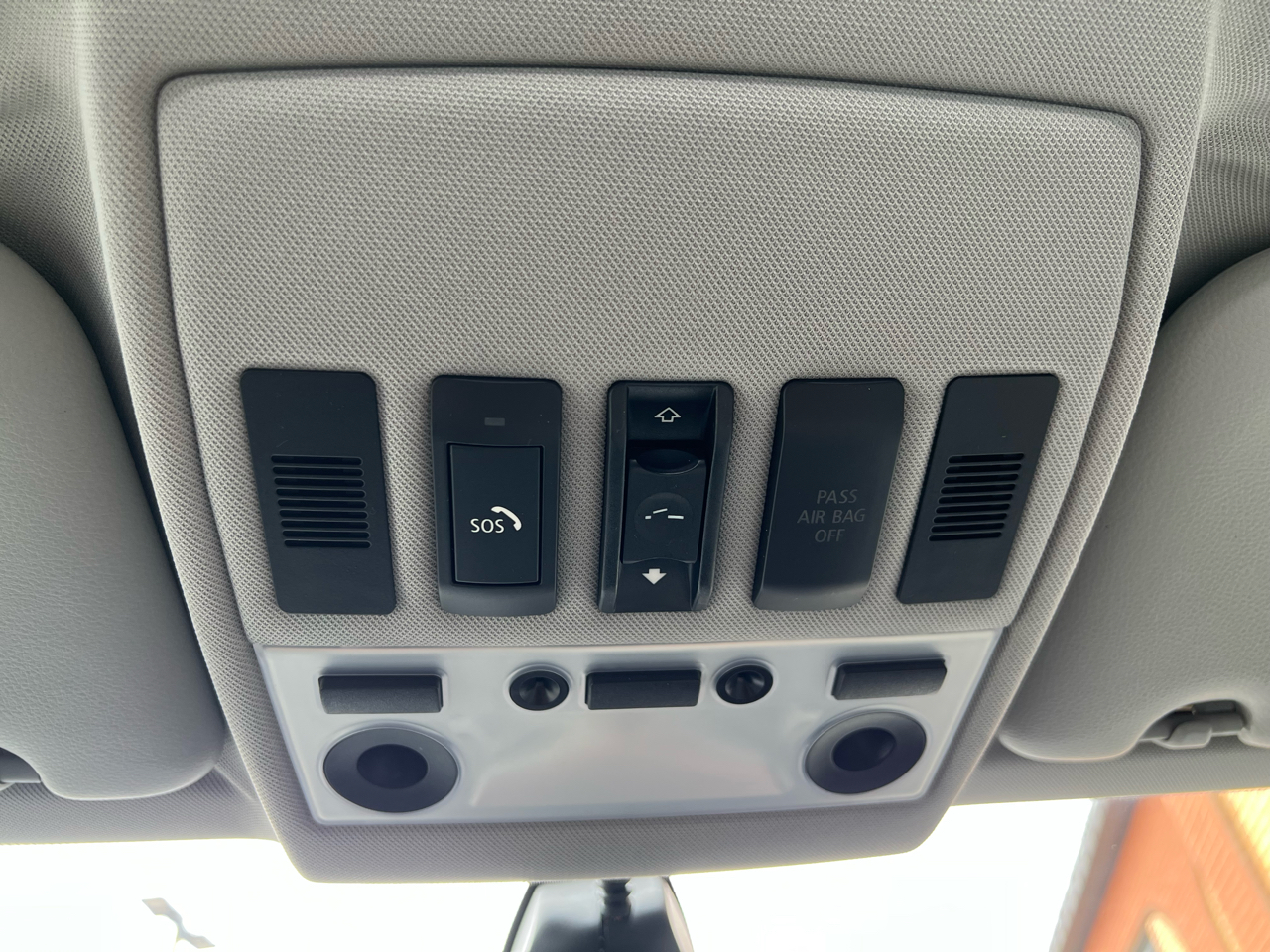 BMW 5-Series 530xi 2006