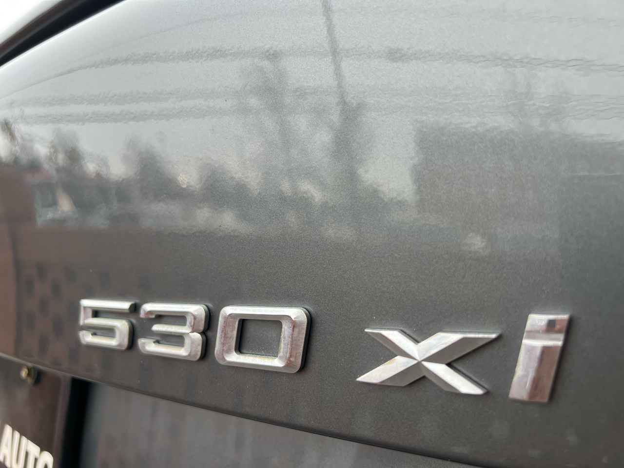 BMW 5-Series 530xi 2006