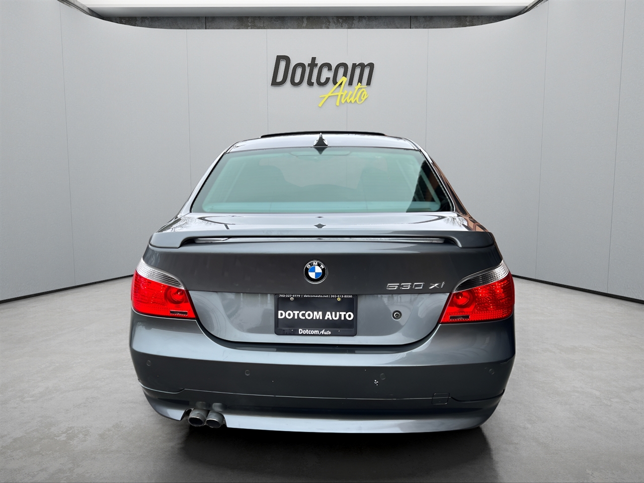 BMW 5-Series 530xi 2006