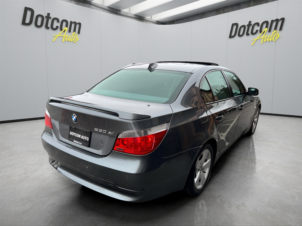BMW 5-Series 530xi 2006
